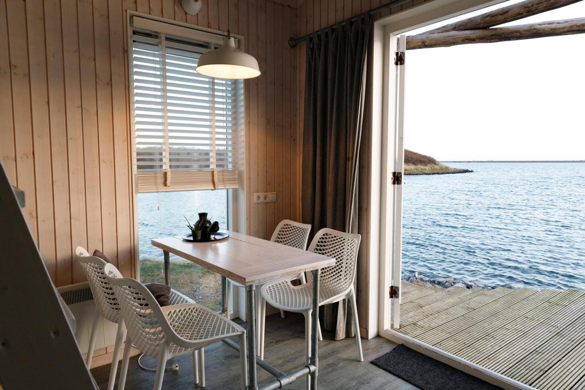 Brouwersdam Stay Ouddorp Exterior photo